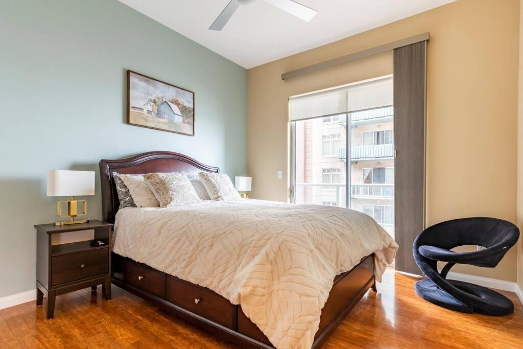 A Corner Unit With Ocean Views From Every Room Long Beach Exterior photo